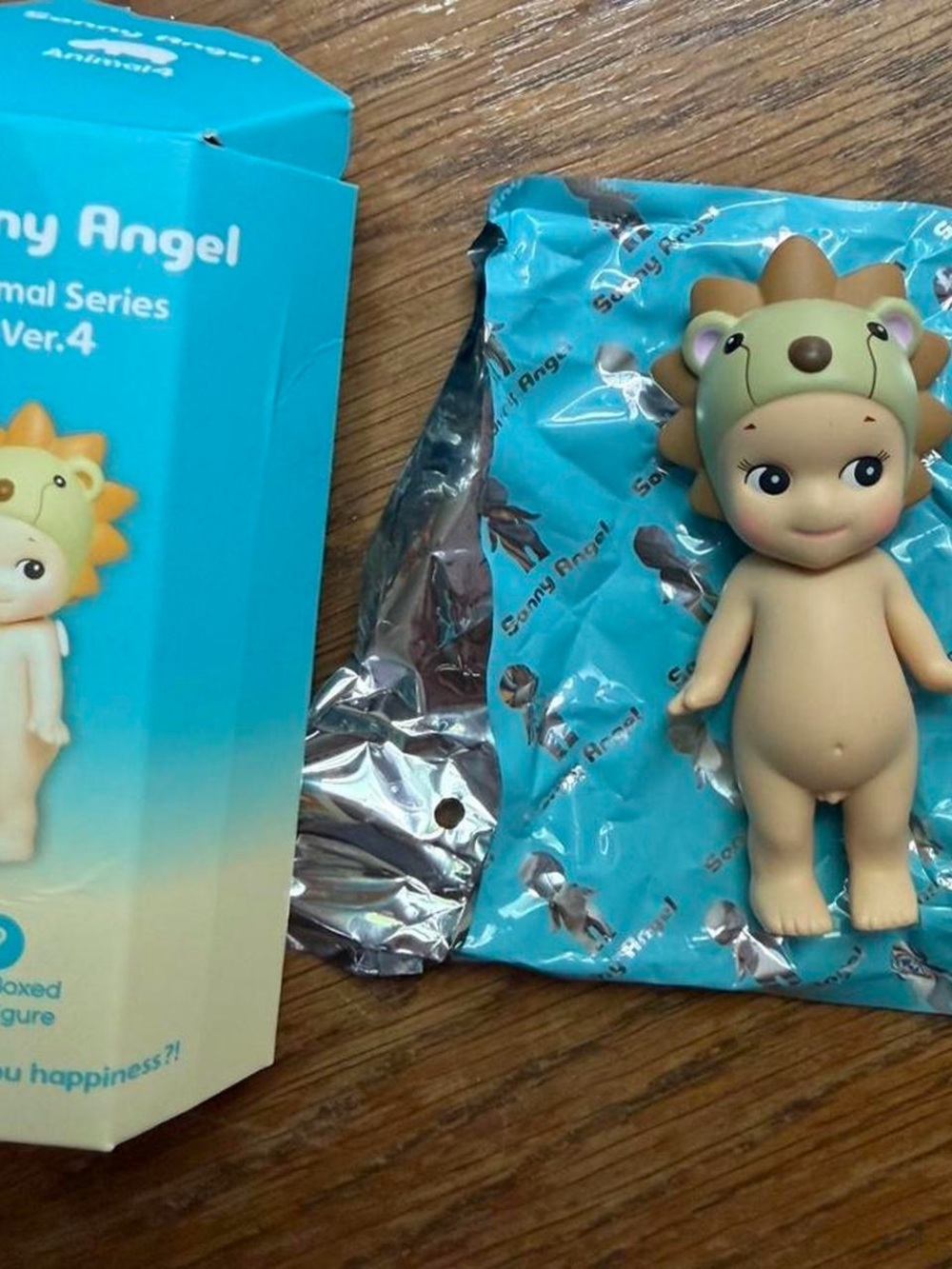 Authentic Sonny Angel animal v4 lion